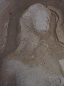 Skulptur aus Massivstein Wassereinlauf Stein Marmor